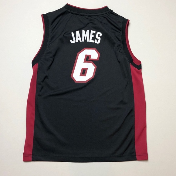 lebron james youth jersey